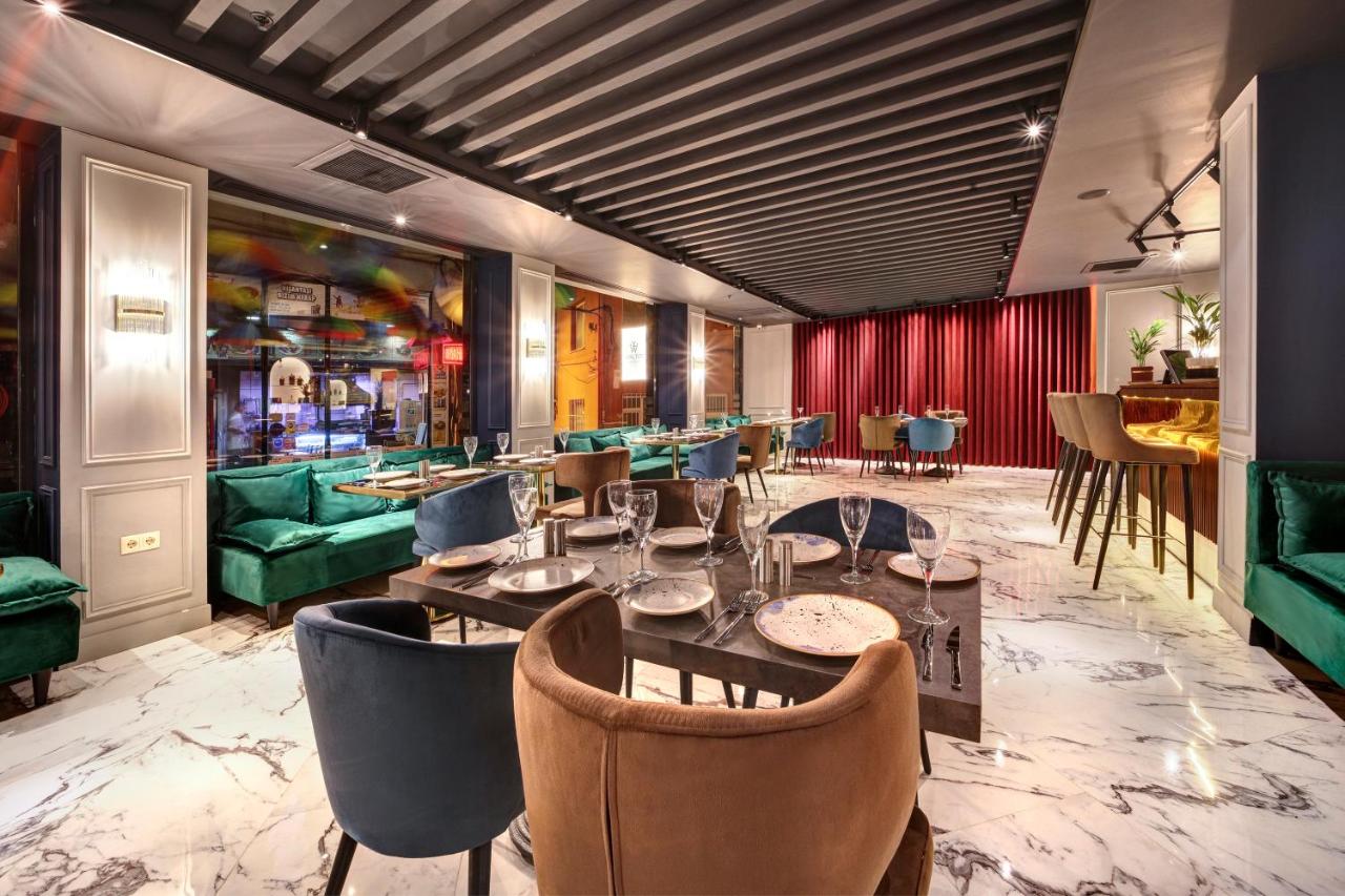 هتل والتون استانبول